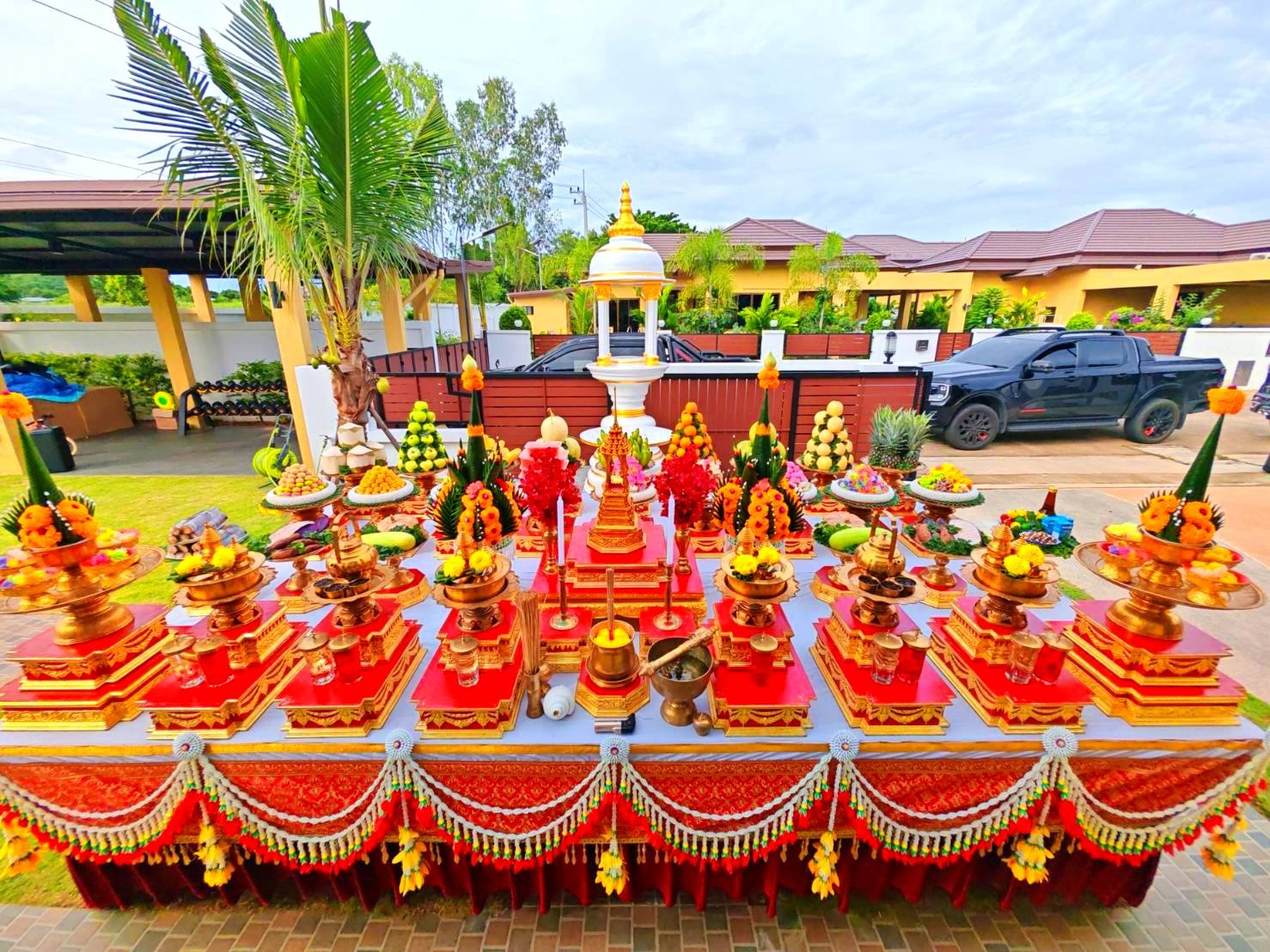 พิธีบวงสรวงครบเครื่อง - อินาคา68